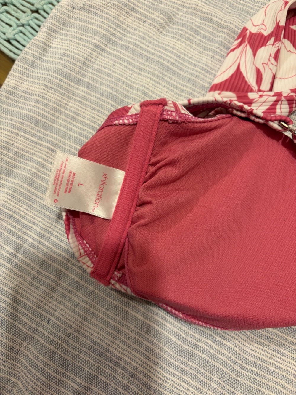 Xhilaration Floral Two-Piece Bikini Set in Rose and White New - Picture 5 of 6